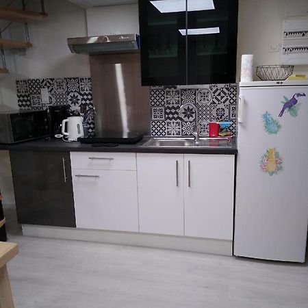 Au Coeur De La Touraine Hotell Ballan-Miré Exteriör bild